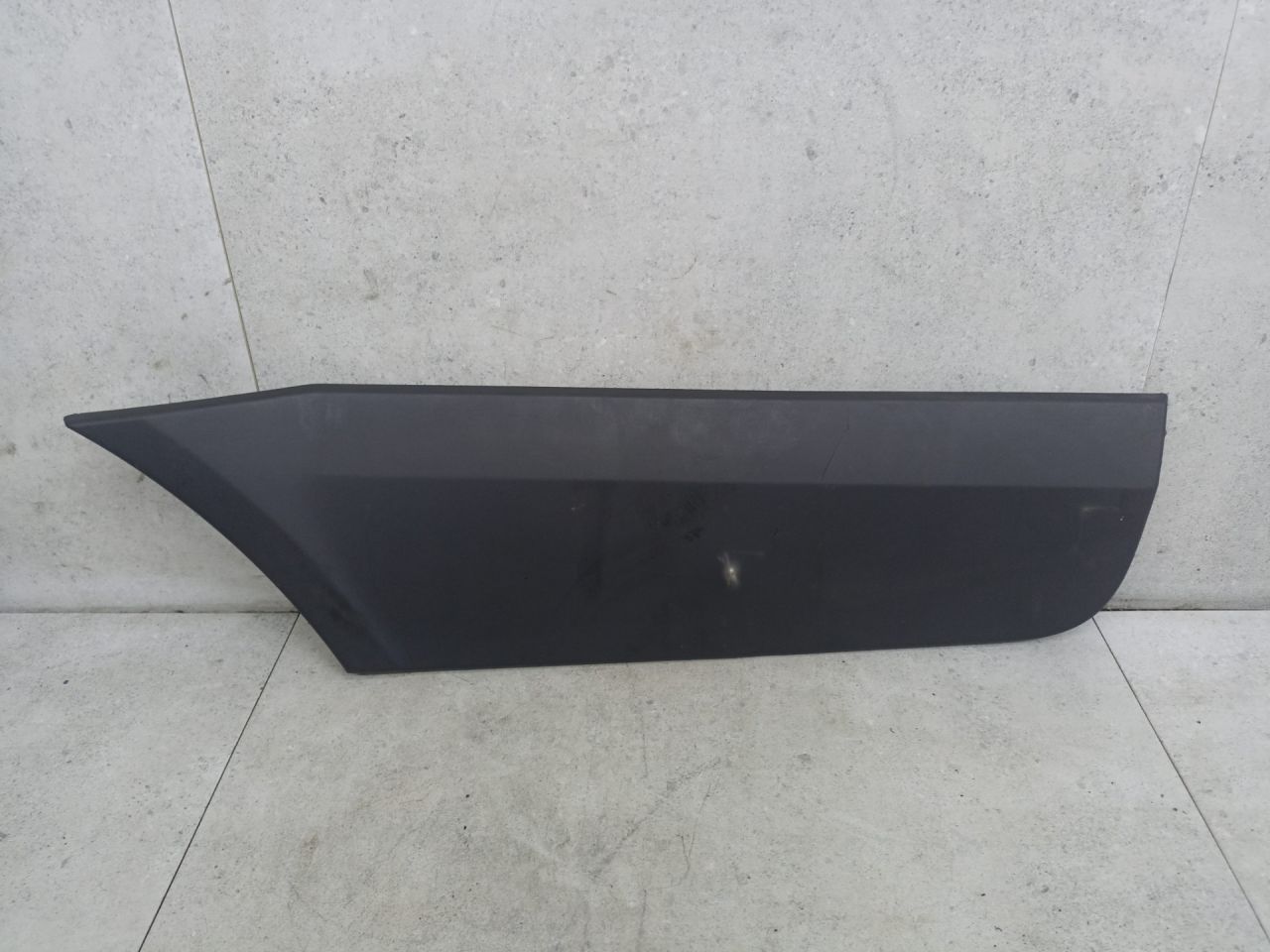 молдинг крыла Mercedes-Benz Sprinter 2 поколение (W906) (2006 - 2014), A9066905782 - фото №1