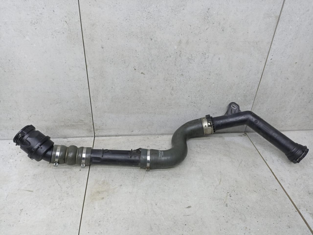 патрубок интеркулера Renault Scenic 3 поколение 2012, 144604607R, 1085605S02, 1085613S02, 144609794R - фото №1