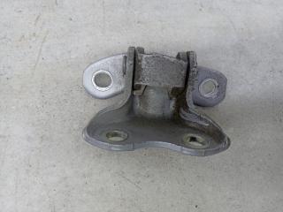 петля двери Toyota C-HR 1 поколение AX10 (2016 - 2019), 68740-02050