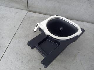 подстаканник Toyota C-HR 1 поколение AX10 2018, 5547410100, 55618F4010