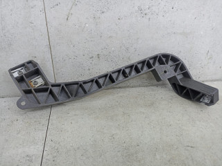 Крепление бампера переднего Mercedes-Benz GLE W166 2018, A1666263731