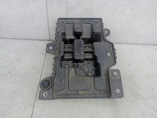 полка аккумулятора Kia Sportage 4 поколение [рестайлинг] 2020, 37150D7500