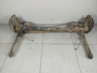 балка подвески задняя Renault Trafic 2 поколение [рестайлинг] 2014, 2.0 л., M9R 786, дизель, 555027019R