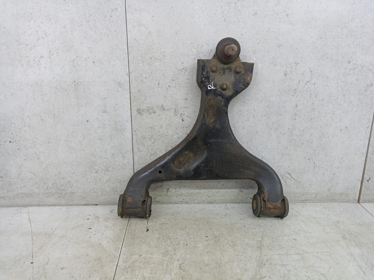 рычаг передний правый Mercedes-Benz Vito W639 2008, A6393300910 - фото №1