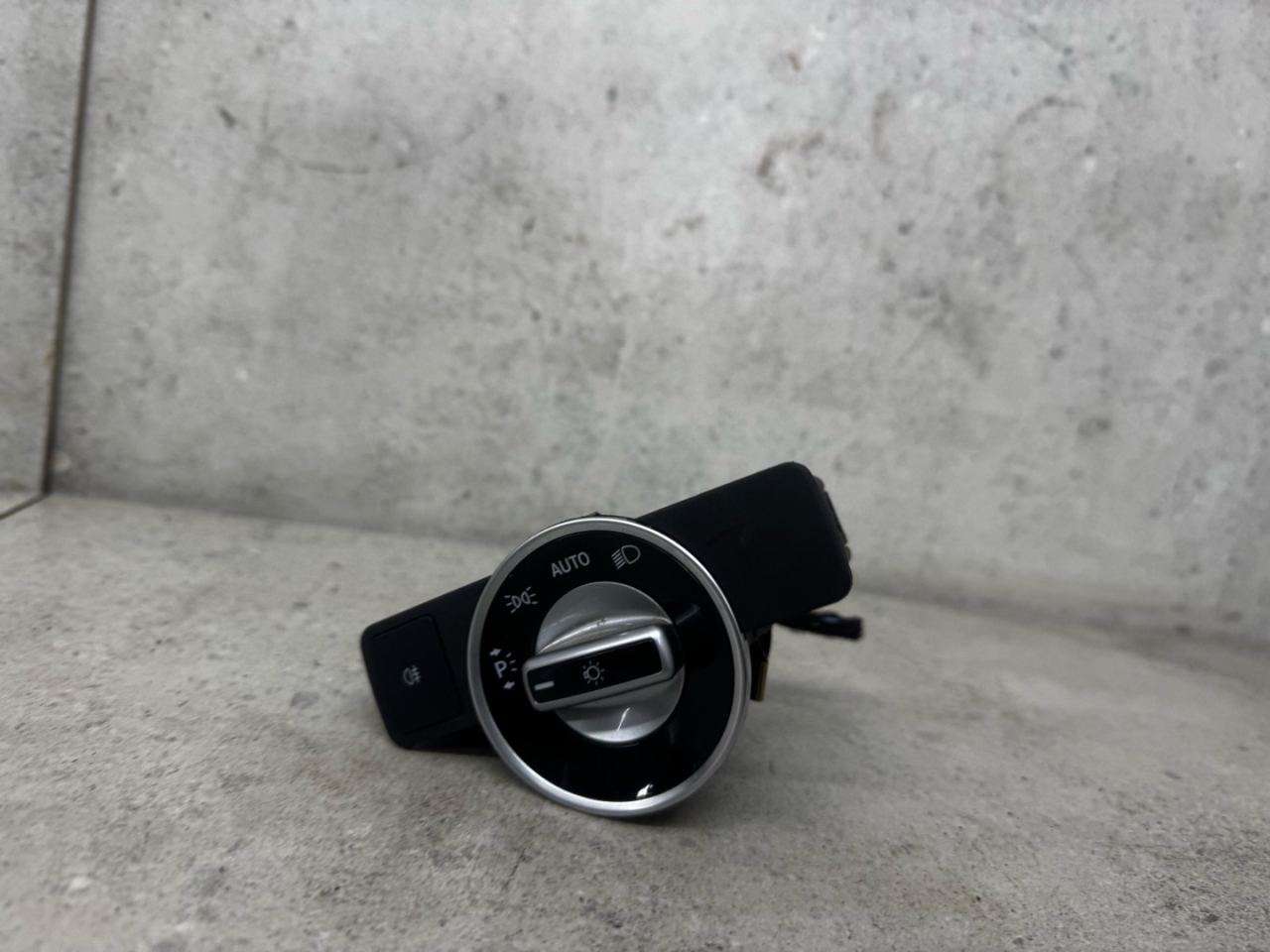 переключатель света Mercedes-Benz GLE W166 (2015 - 2018), A2129050551 - фото №1