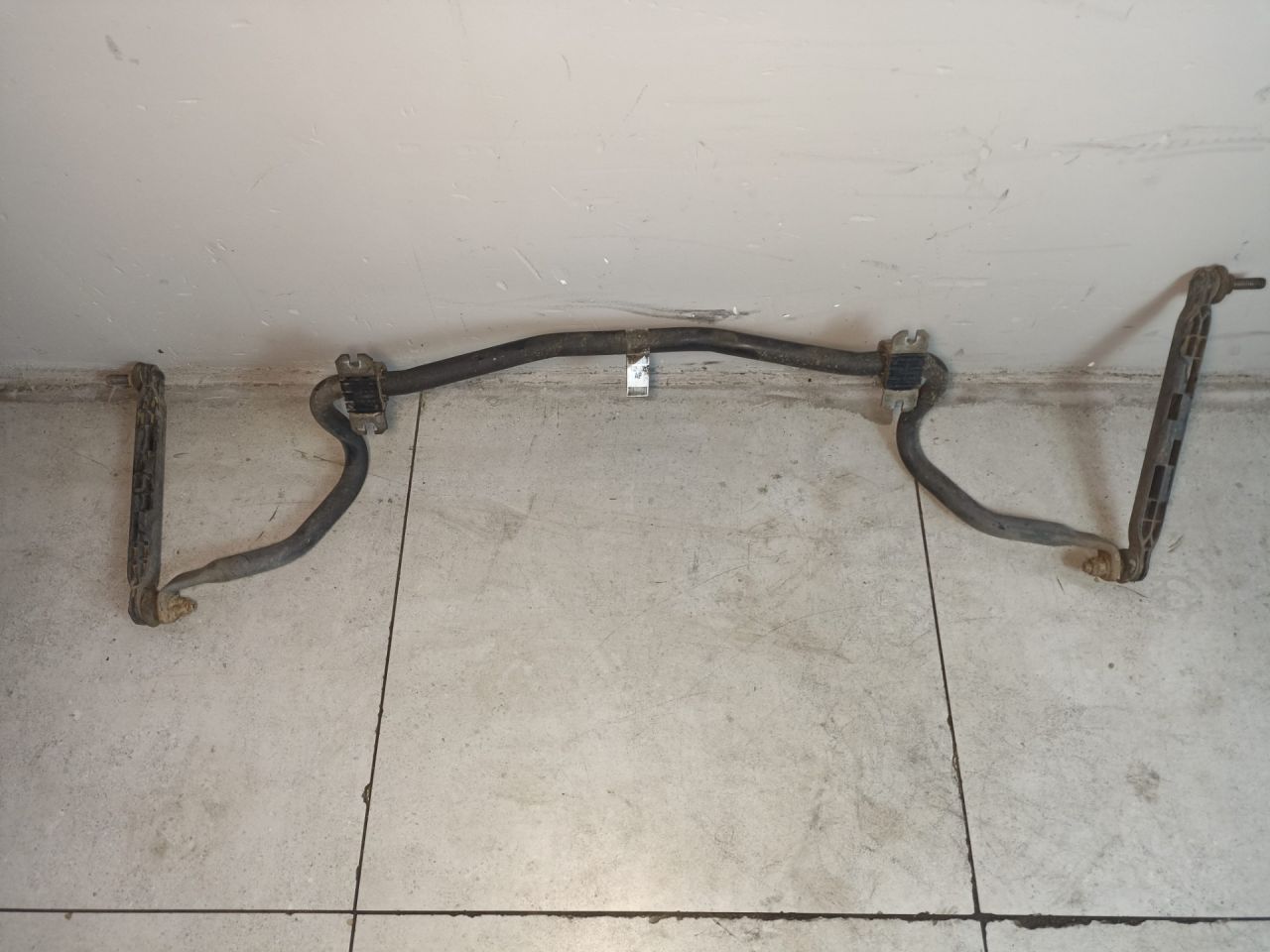 стабилизатор подвески передний Chevrolet Cruze 1 поколение 2011, 13376447 - фото №1