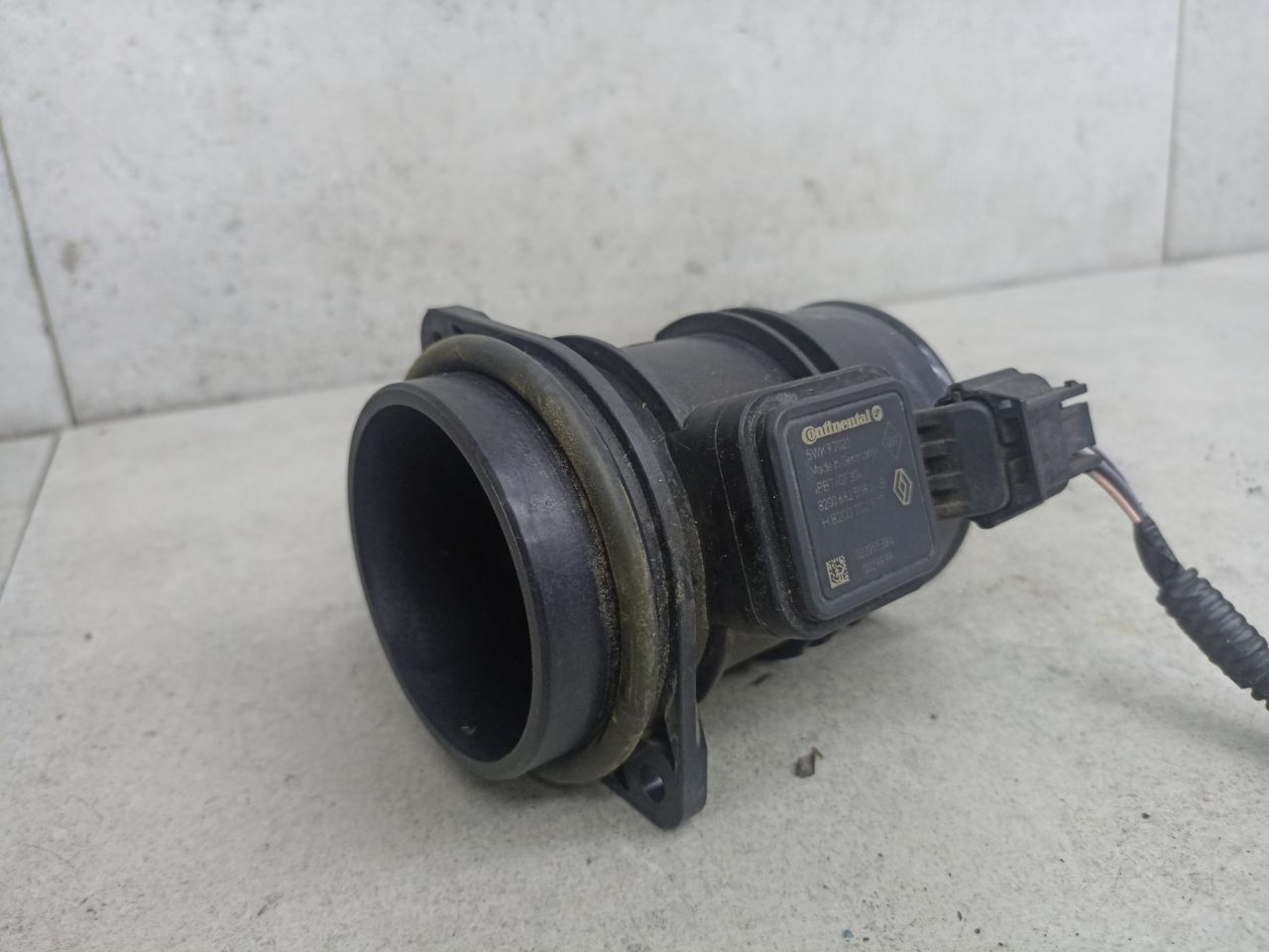 расходомер воздуха Renault Megane 3 поколение 2012, 8200682558 - фото №1