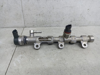 топливная рампа Renault Scenic 3 поколение 2012, 2.0 л., H8200610770, 8200947803