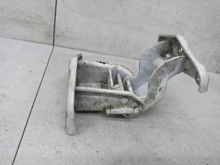 петля крышки багажника Renault Trafic 2 поколение [рестайлинг] (2006 - 2015), 8200312304, 312304