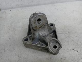 кронштейн двигателя Renault Laguna 2 поколение 2003, 820000032