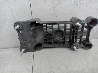 кронштейн (крепление) Renault Kadjar 1 поколение 2017, 349042026R