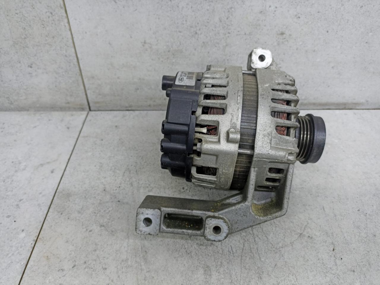 генератор Ford Focus 3 поколение 2014, BV6T10300EB - фото №1