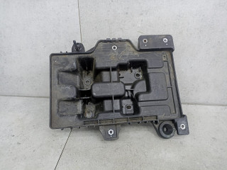 полка аккумулятора Kia Sportage 4 поколение [рестайлинг] 2020, 37150D7500