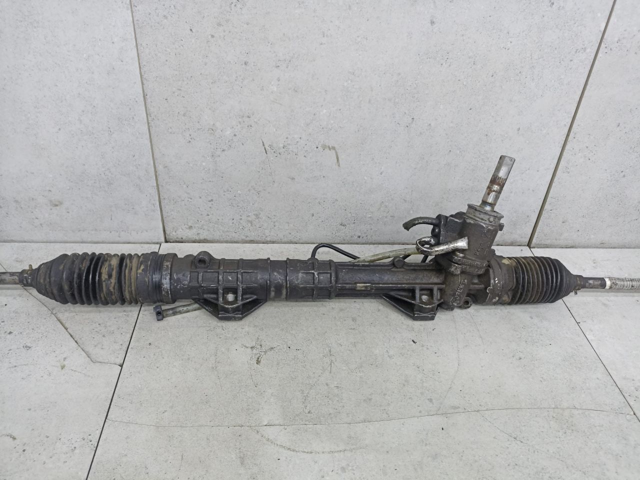 рулевая рейка Peugeot Partner 2 поколение (B9) 2011, 6820000084 - фото №1