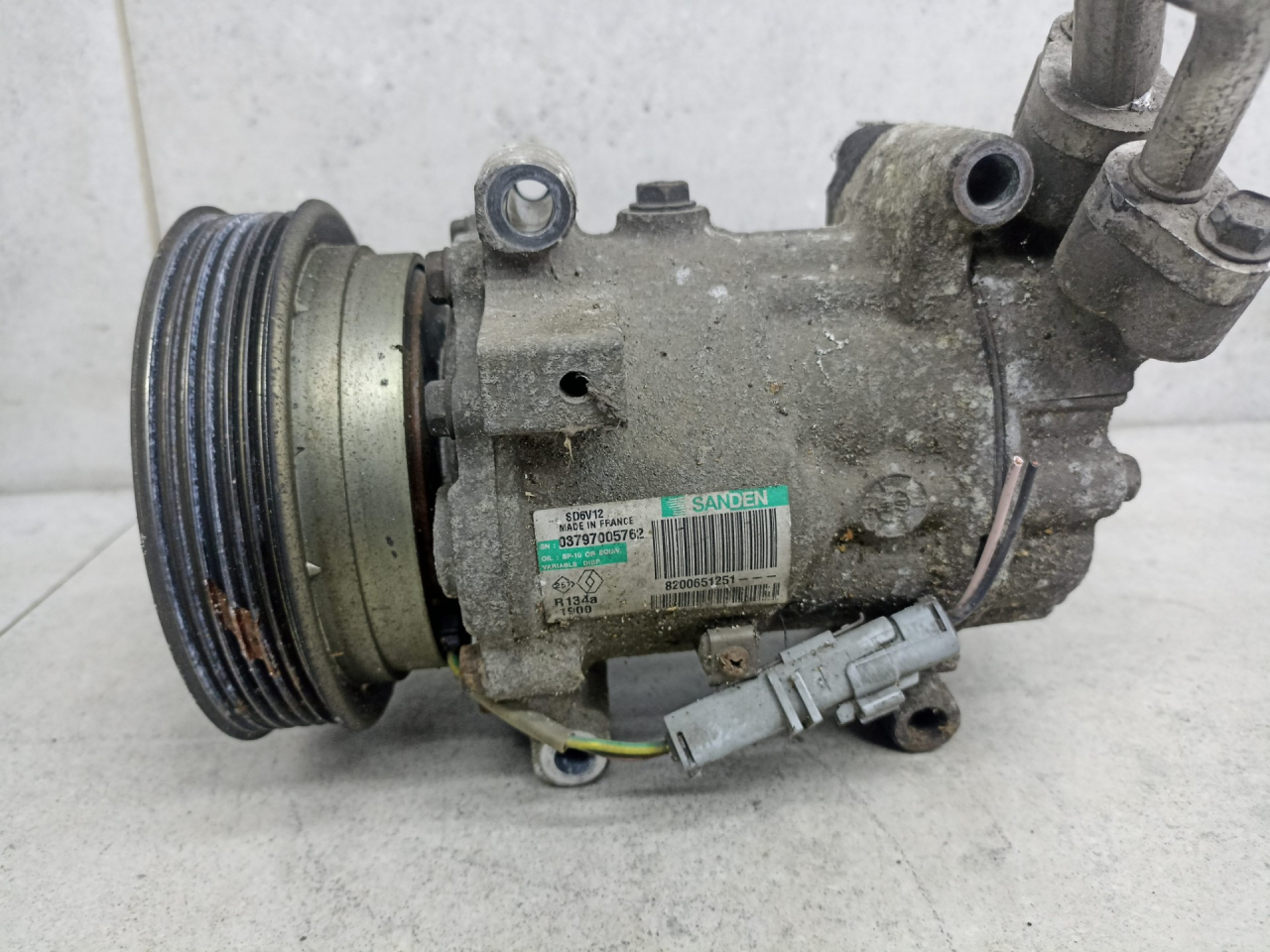 компрессор кондиционера Renault Kangoo 2 поколение 2009, 8200365787, 92600AZ74A, 8200651251 - фото №1