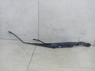 щеткодержатель (поводок стеклоочистителя, дворник) Chevrolet Cruze 1 поколение 2012, 95971328, 95971329