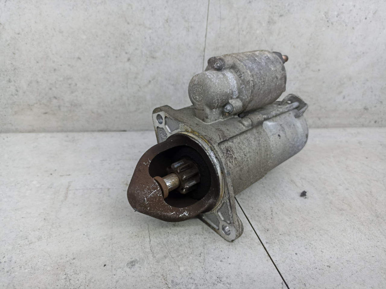 стартер Opel Zafira 2 поколение (B) 2005, 55556092 - фото №1