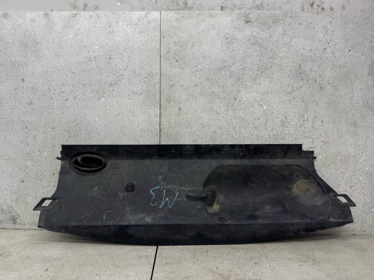 воздуховод (дефлектор) радиатора Renault Megane 3 поколение (2008 - 2014), 214766469 - фото №1