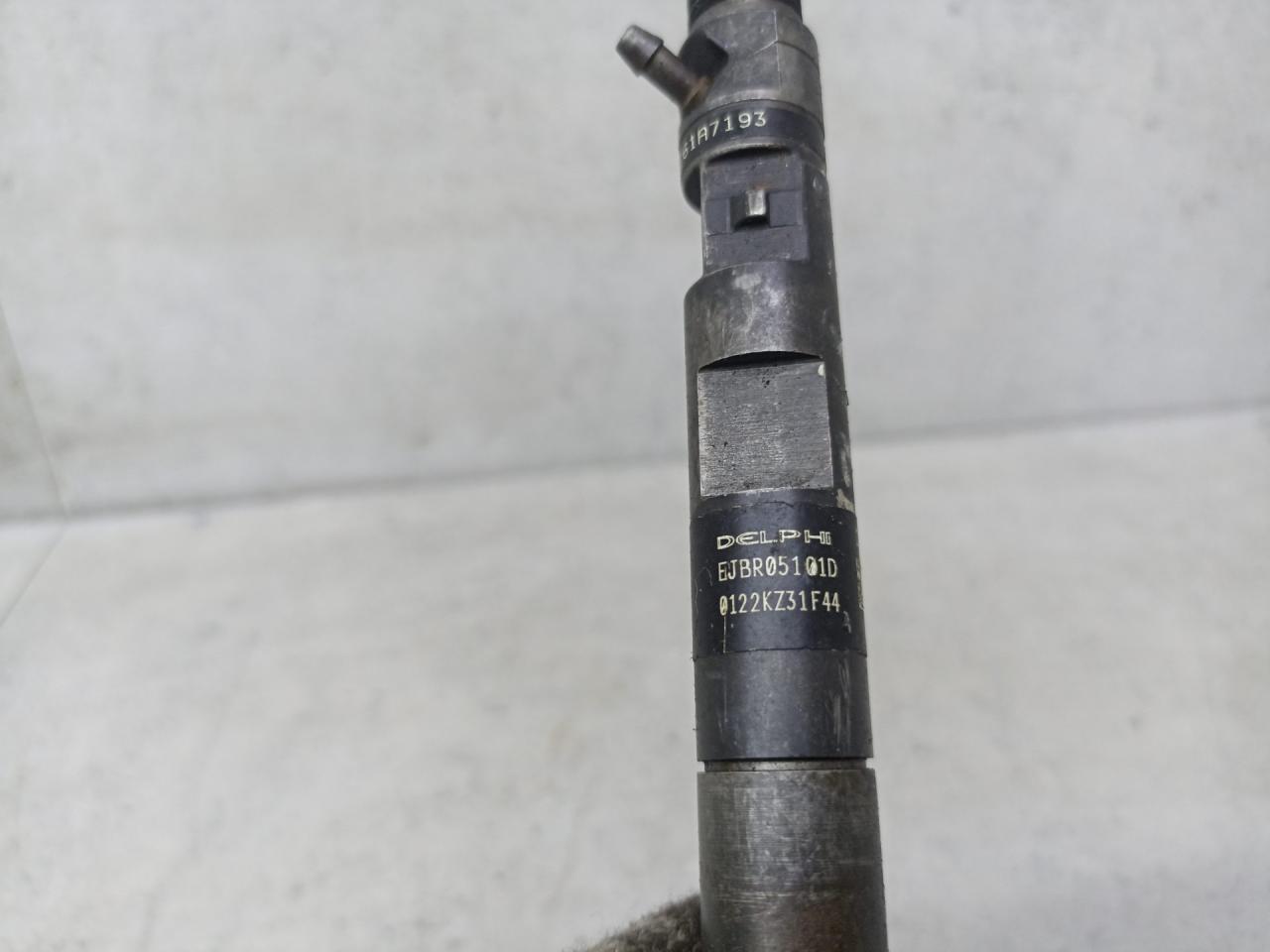 форсунка Renault Clio 3 поколение 2009, 1.5 л., H8200421897, 8200676774 - фото №1