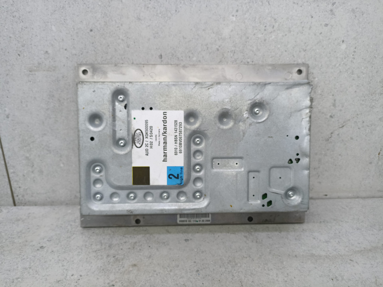 усилитель музыкальный Land Rover Range Rover Sport 1 поколение 2009, XQK500095 - фото №1