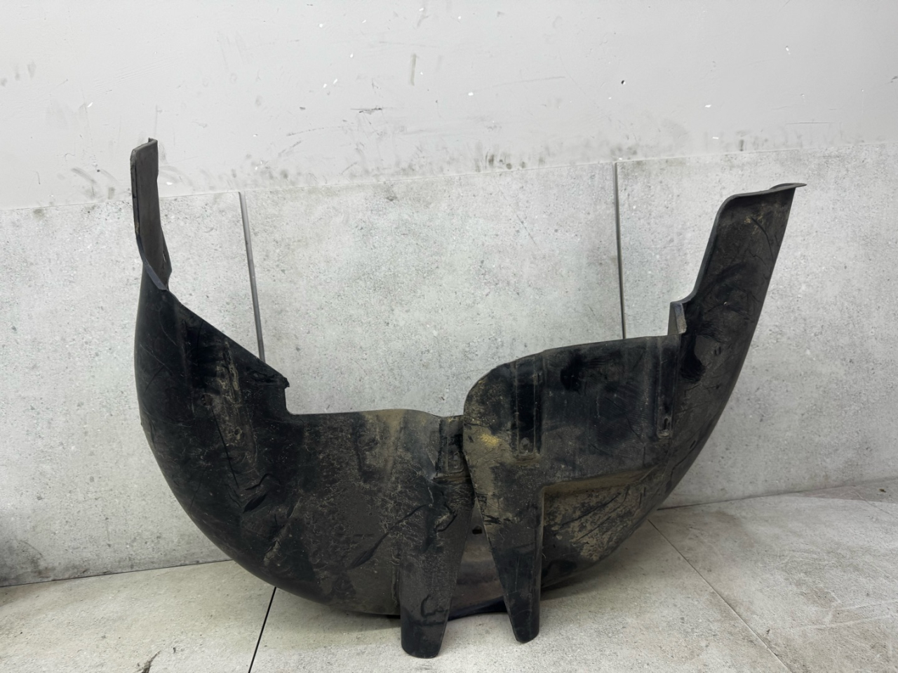 защита арок задняя левая (подкрылок) Skoda Superb 1 поколение (2001 - 2006), 3B0810971 - фото №1