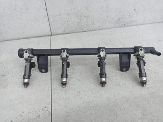 топливная рампа Renault Logan 1 поколение (2004 - 2009), 8200494284