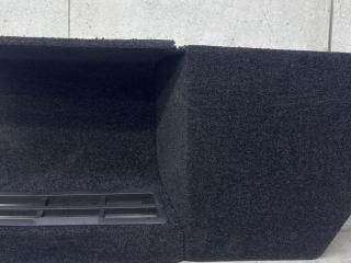 обшивка багажника Land Rover Discovery 5 поколение (2016 - 2026), A062289