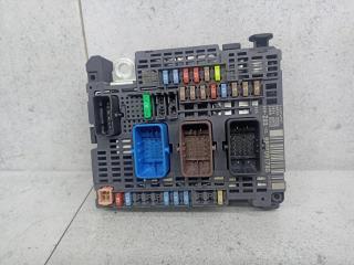 блок предохранителей Citroen C4 Grand Picasso 2 поколение 2015, 9807091780