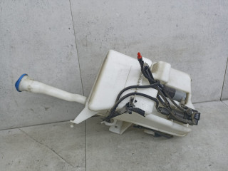 бачок омывателя Volvo V40 2 поколение [рестайлинг] 2016, 31391615