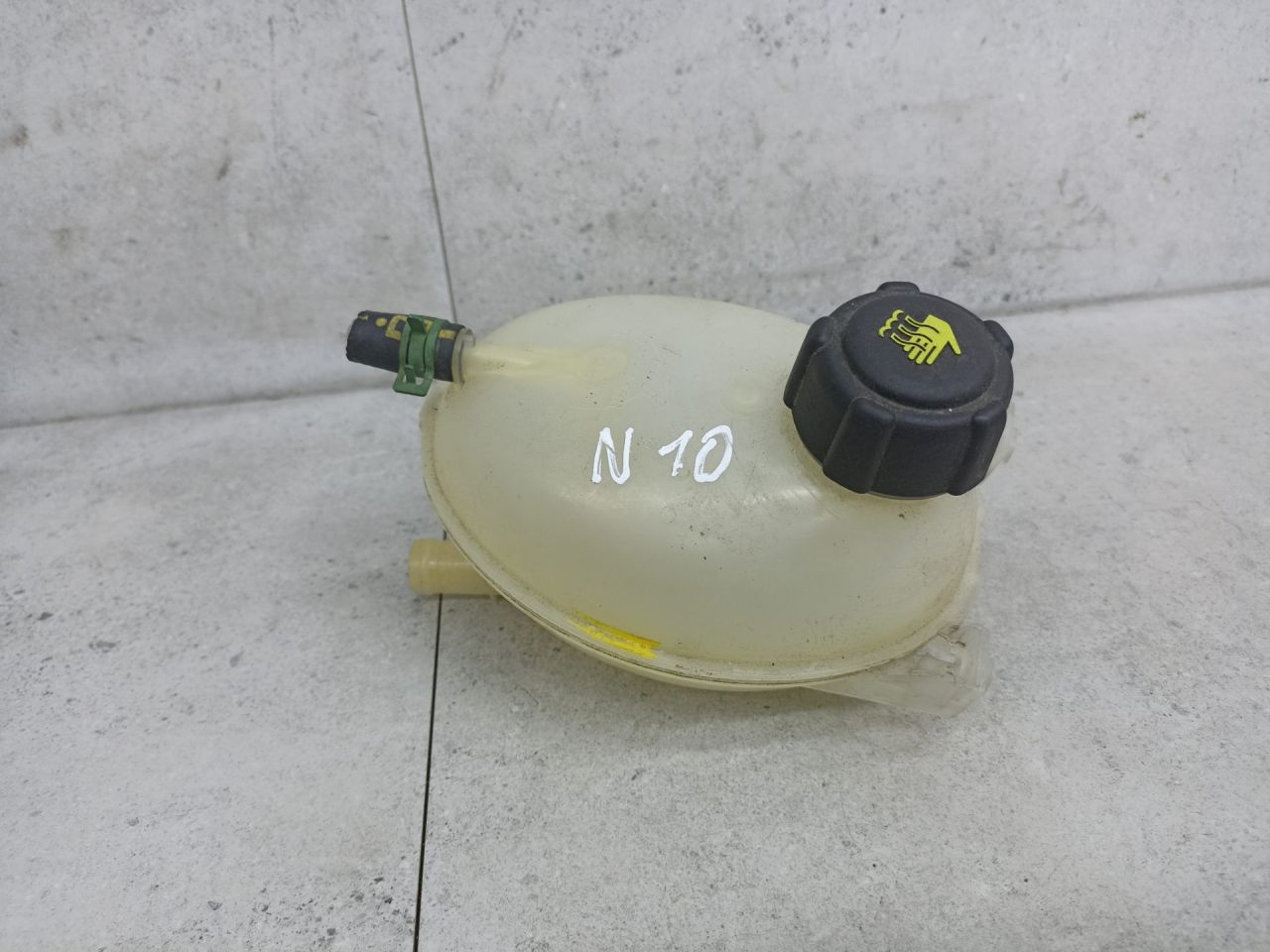 бачок расширительный Renault Logan 2 поколение 2015, 217107259R - фото №1