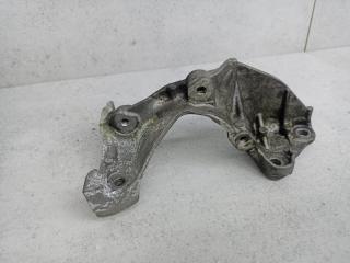 кронштейн клапана EGR Nissan X-Trail T32 2016, 147174072R