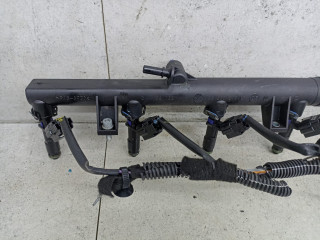 топливная рампа Peugeot 307 1 поколение 2005, 9628084680