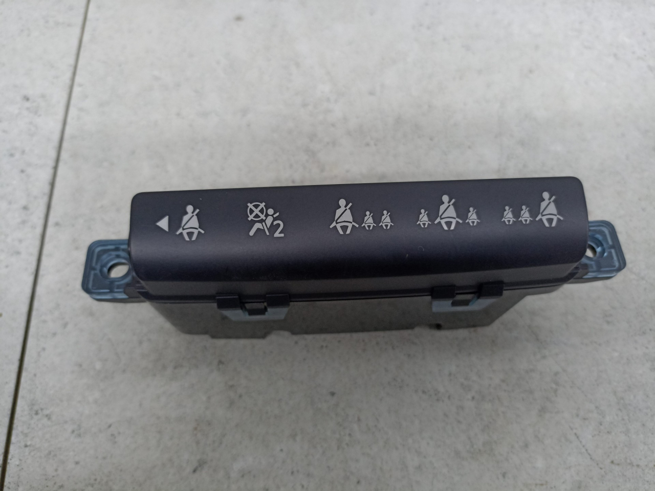 индикатор подушки безопасности Nissan Qashqai 1 поколение 2008, 68260JD03A - фото №1