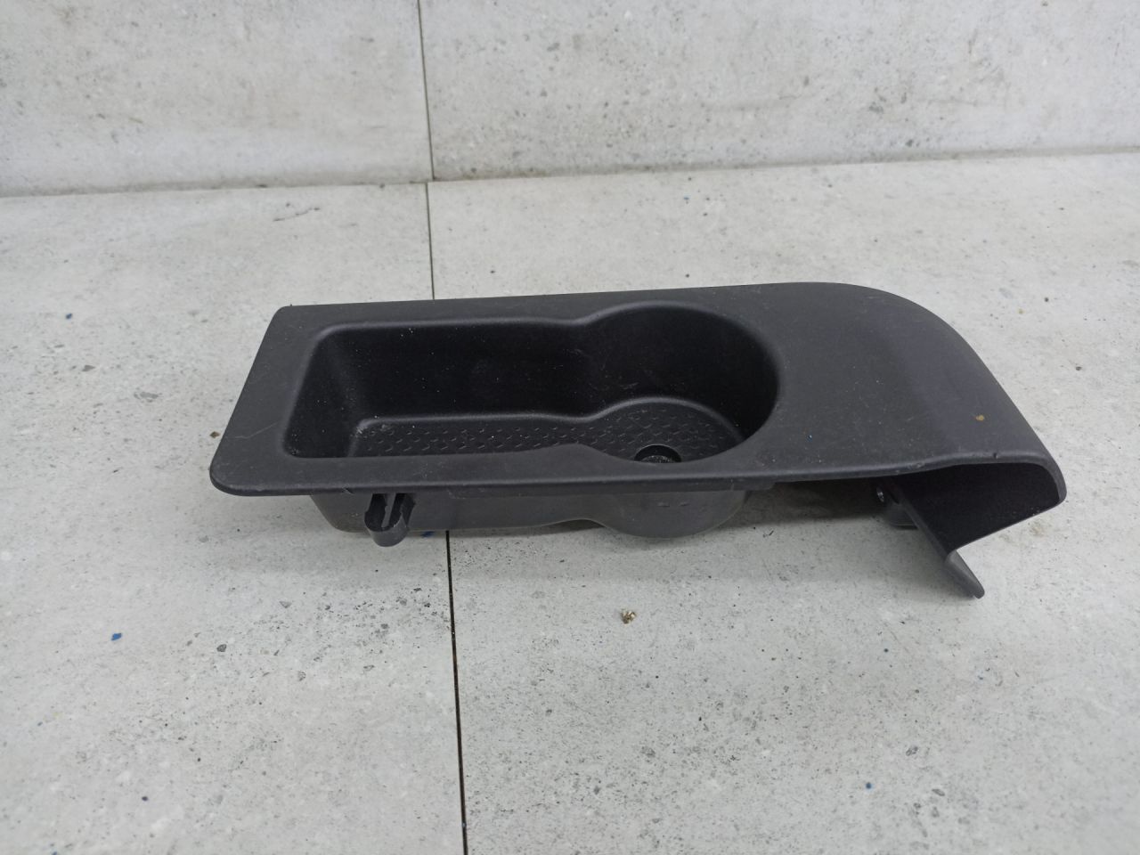 подстаканник Renault Scenic 4 поколение 2018, 897000359R - фото №1