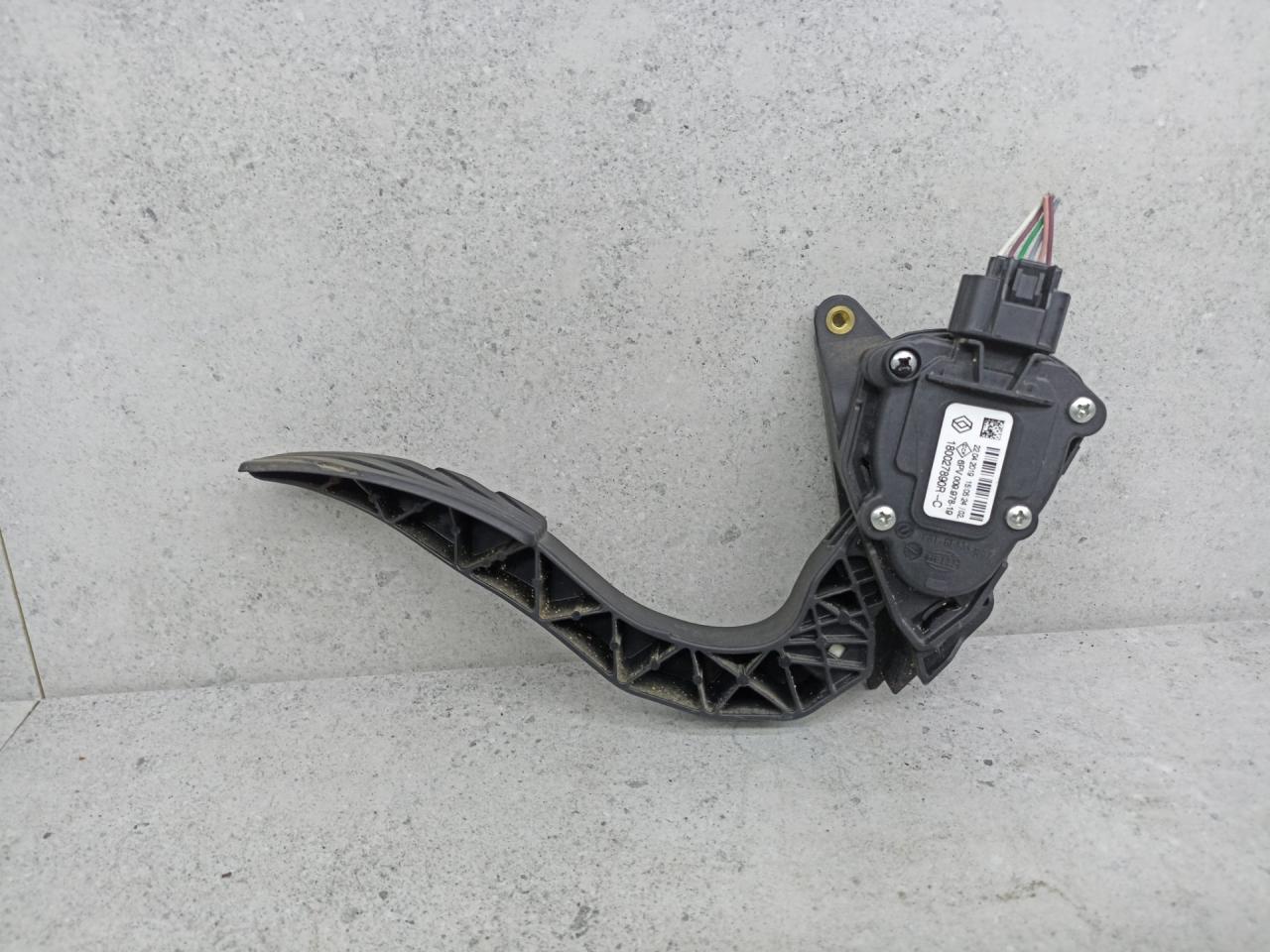 педаль Renault Scenic 4 поколение 2019, 180027890R - фото №1