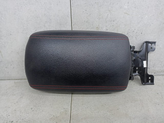 подлокотник Kia Sportage 4 поколение 2017, 84660F1000