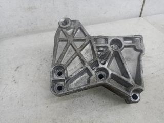 кронштейн двигателя Renault Megane 2 поколение [рестайлинг] (2006 - 2012), 8200633253