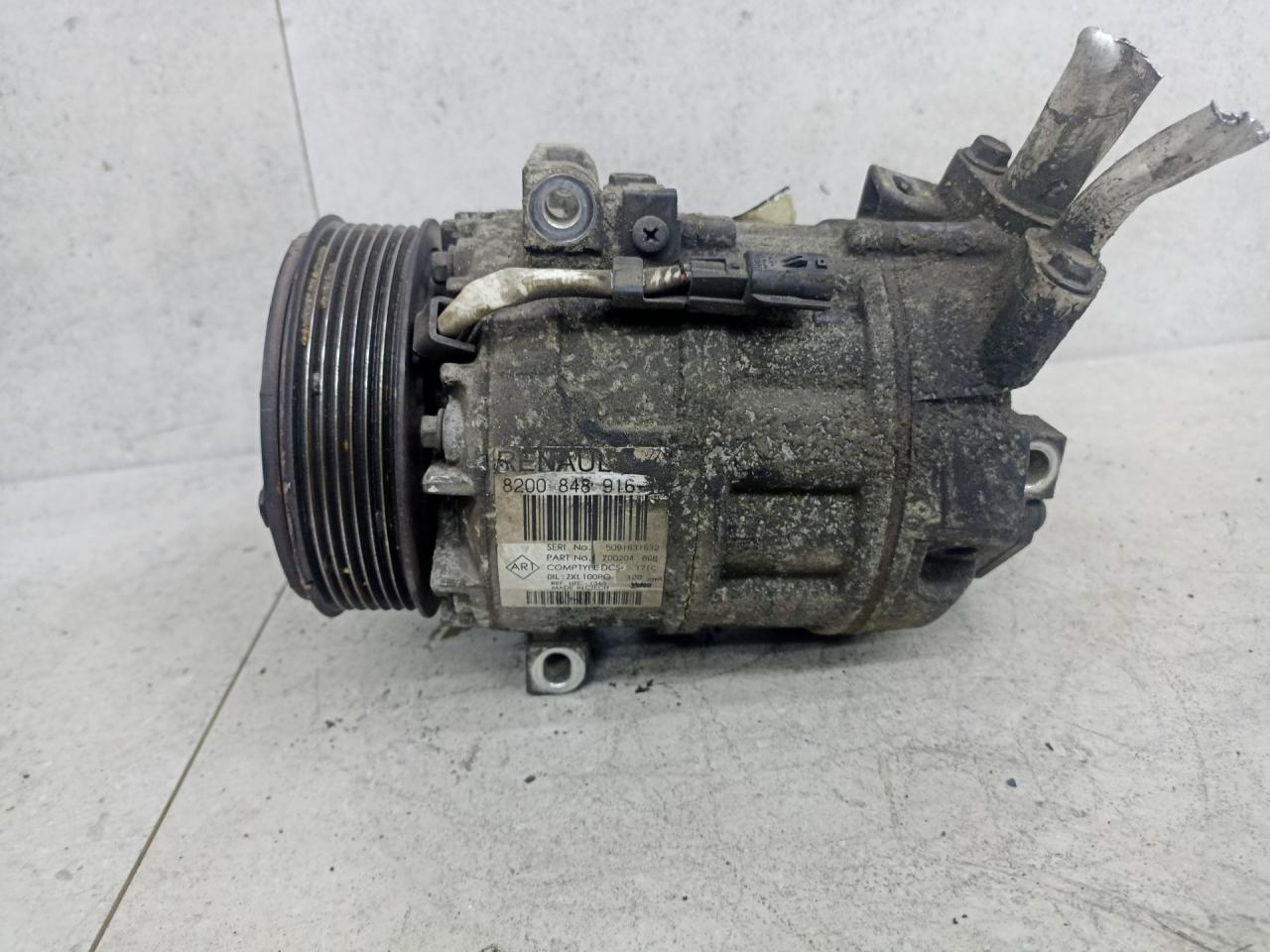 компрессор кондиционера Renault Master 3 поколение 2014, 8200848916 - фото №1