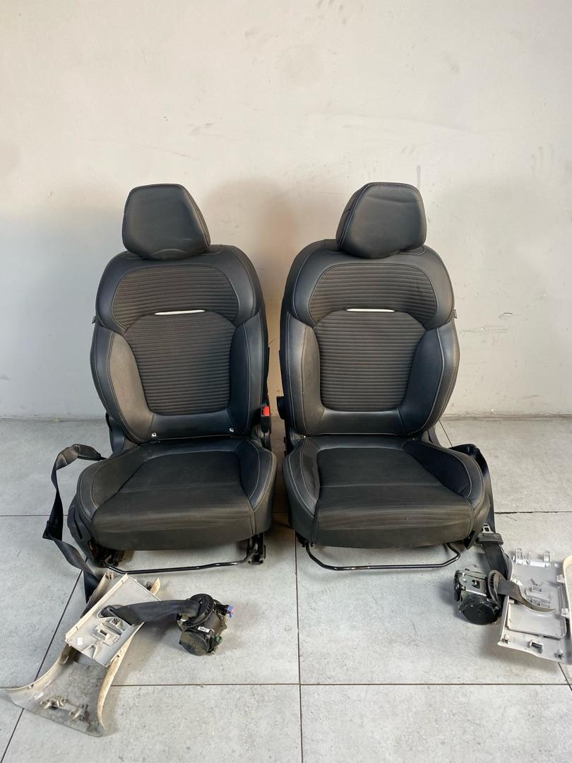 салон (комплект сидений) Renault Grand Scenic 4 поколение 2017 - фото №1