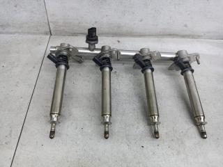 топливная рампа Mercedes-Benz C-Класс W205/S205/C205 [рестайлинг] 2018, 4.0 л., M 177.980, бензин, A27407804, A2740703800, A2789050100