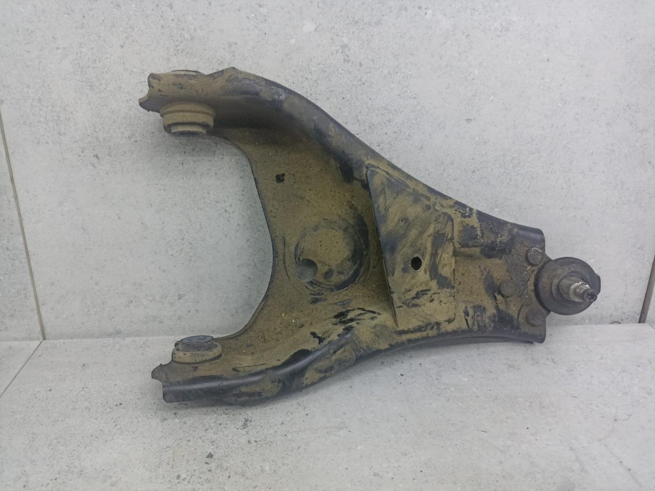 рычаг передний левый Renault Duster 1 поколение 2013, 545012815R - фото №1