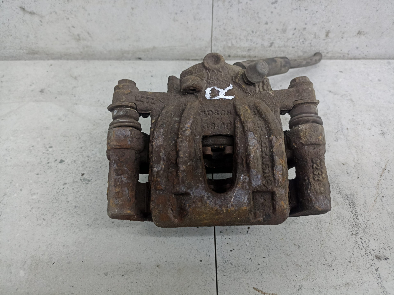 суппорт задний правый Mercedes-Benz Vito W639 2010, A6394200383 - фото №1