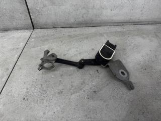 датчик дорожного просвета Mercedes-Benz C-Класс W205/S205/C205 (2014 - 2018), A0009053704