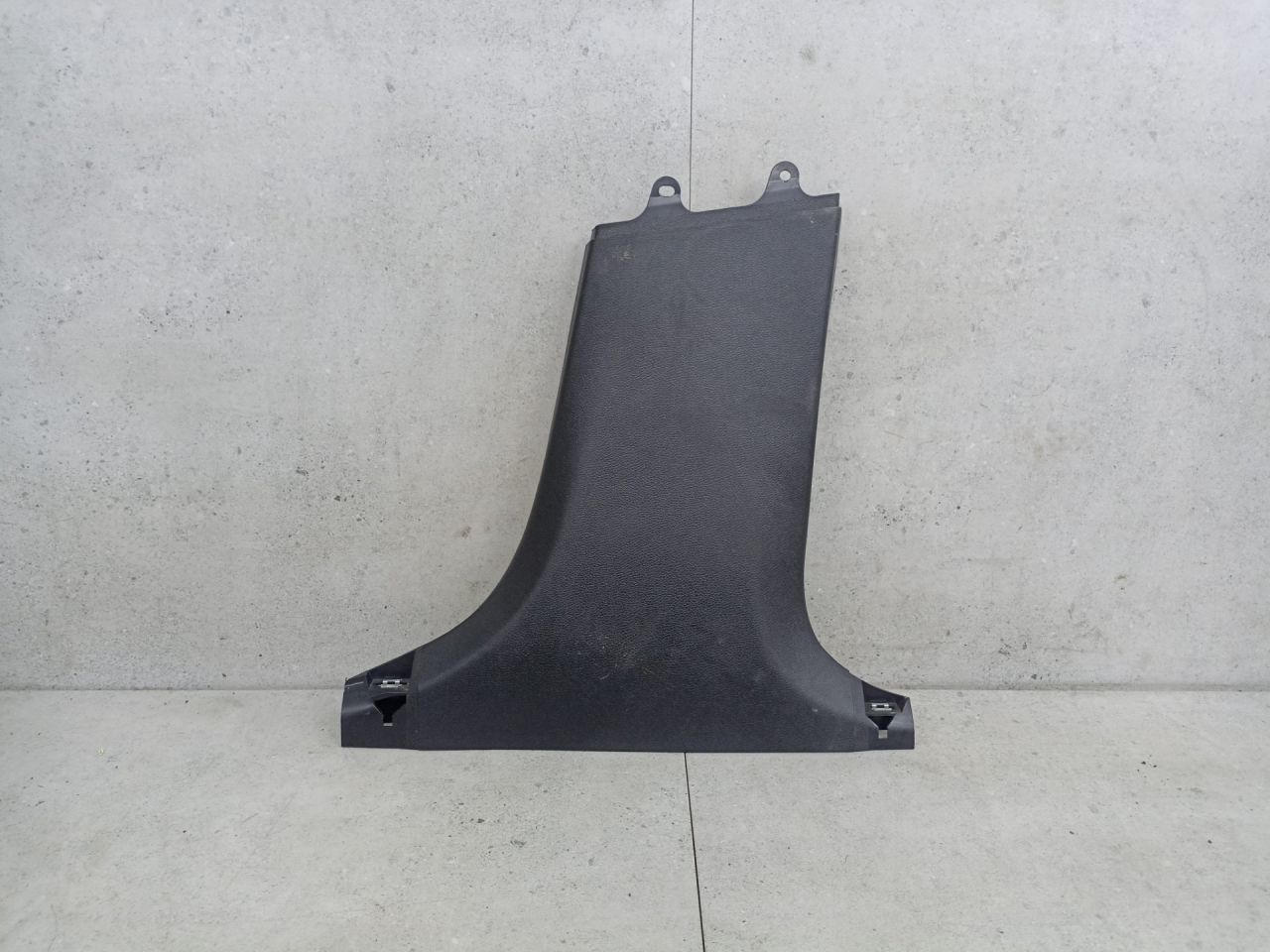 обшивка стойки центральной правой Mercedes-Benz GLC Coupe C253 2018, A2536900625 - фото №1