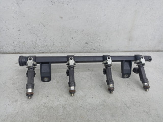 топливная рампа Renault Logan 1 поколение (2004 - 2009), 8200494284