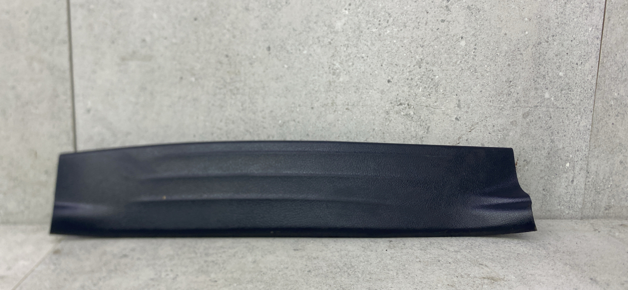 накладка на порог внутренняя Toyota Hilux 8 поколение (2015 - 2020), 67917KK010 - фото №1