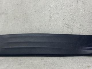 накладка на порог внутренняя Toyota Hilux 8 поколение (2015 - 2020), 67917KK010