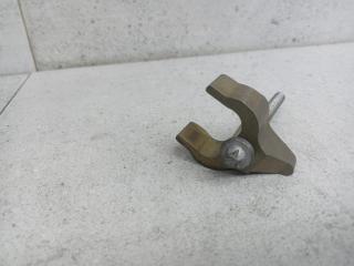 крепление форсунки BMW 5 серия F10/F11 [рестайлинг] 2017, 3.0 л., N57 D30 A, дизель, 13537809798