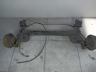 балка подвески задняя Renault Logan 1 поколение [рестайлинг] 2011, 555116070R