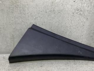 молдинг двери задней левой Toyota Hilux 8 поколение (2015 - 2020), 67674-KK010